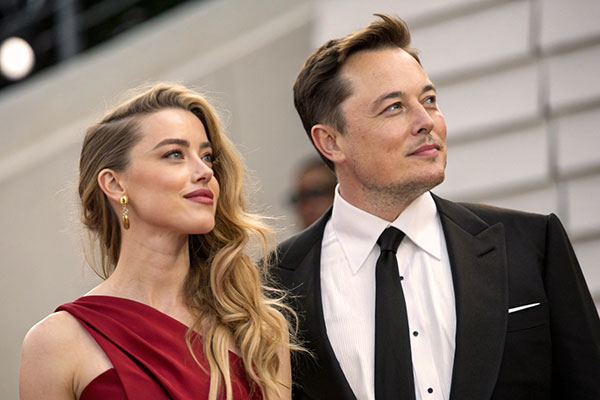 elon-musk-and-amber-heard